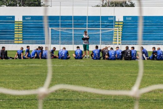 São José joga mais uma decisão de acesso 13