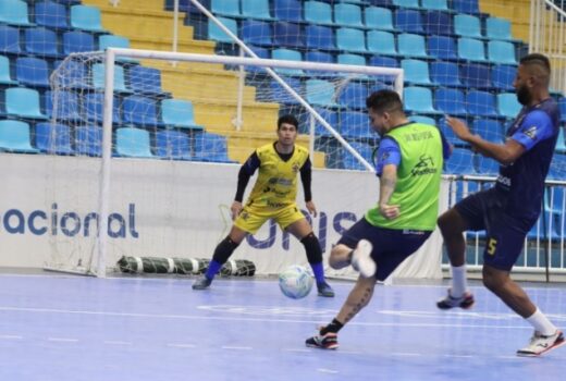 Futsal da região cumpre tabela em despedida 14