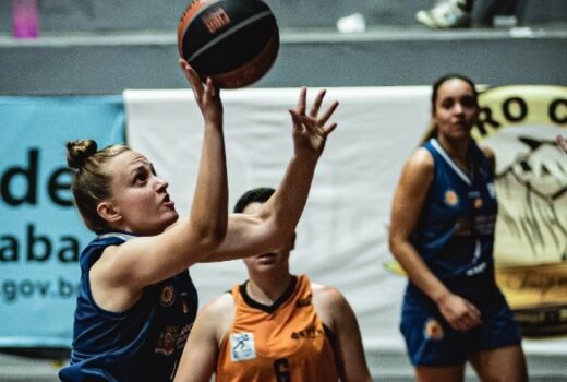 Basquete feminino joseense volta a vencer 10