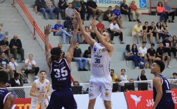 São José Basketball sofre nova derrota no segundo jogo 1