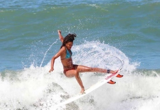 Ubatuba tem Brasileiro de surfe e canoagem caiçara 1