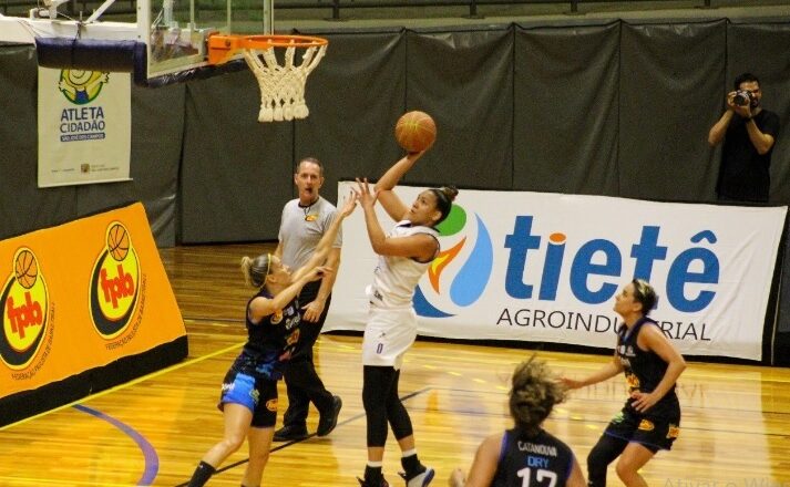 Basquete josense feminino fecha fase com vitória 1