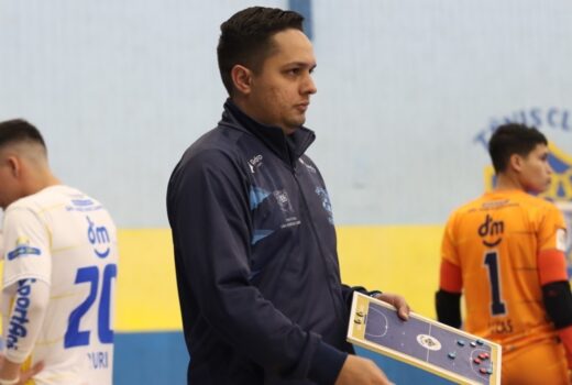 São José Futsal efetiva técnico antes de clássico 8