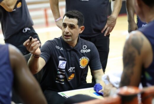 São José Basketball recebe roteiro de jogo do NBB 3