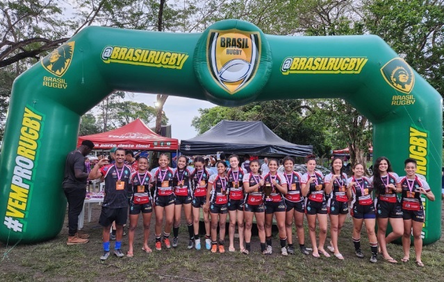 Jacareí Rugby alcança pódio com equipes femininas 3