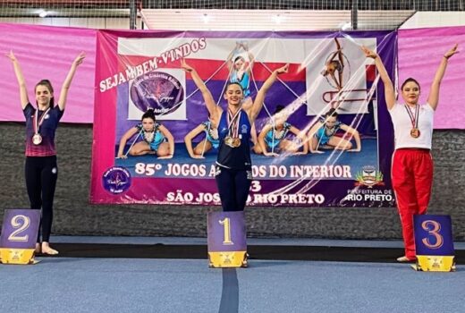 Ginástica rítmica joseense soma pontos nos Abertos 13
