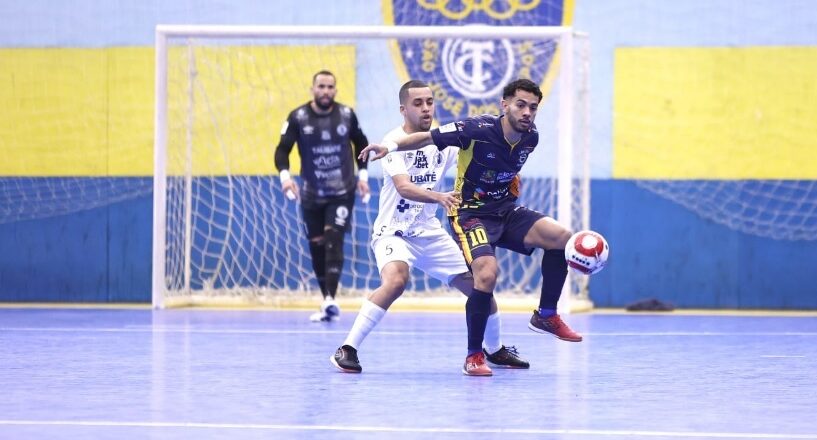 Finais do futsal com Clássico do Vale começam 1