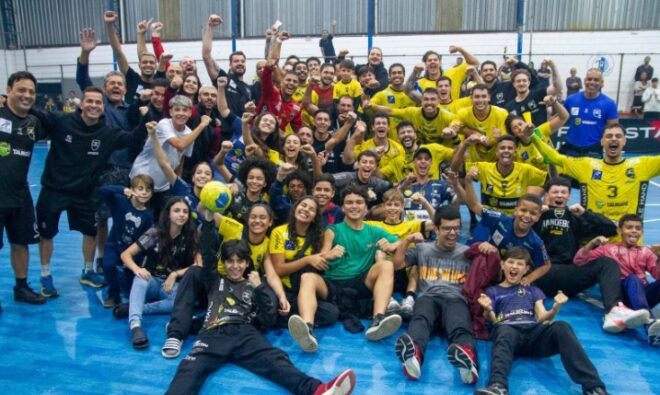 Handebol Taubaté festeja mais um título do Paulista 1
