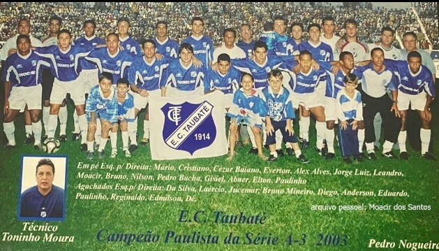 Campeões de dois títulos do Taubaté se confraternizam 3