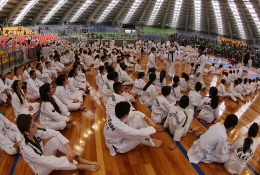 Taekwondo e vôlei sentado têm eventos em São José 13