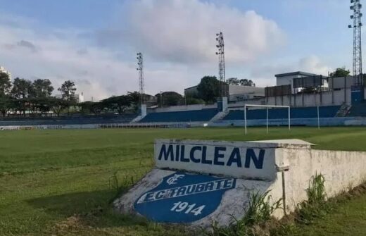 Taubaté anuncia troca do gramado do Joaquinzão 13