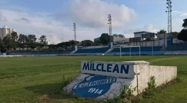 Taubaté anuncia troca do gramado do Joaquinzão 1