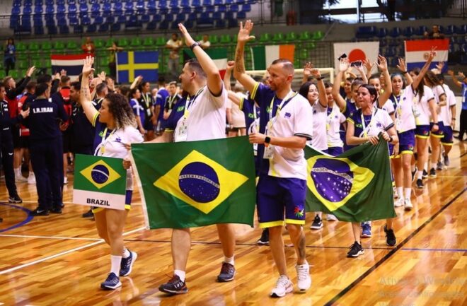 Mundial de Futsal de Surdos está aberto em São José 3