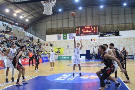 São José Basketball desencanta com centenária 2