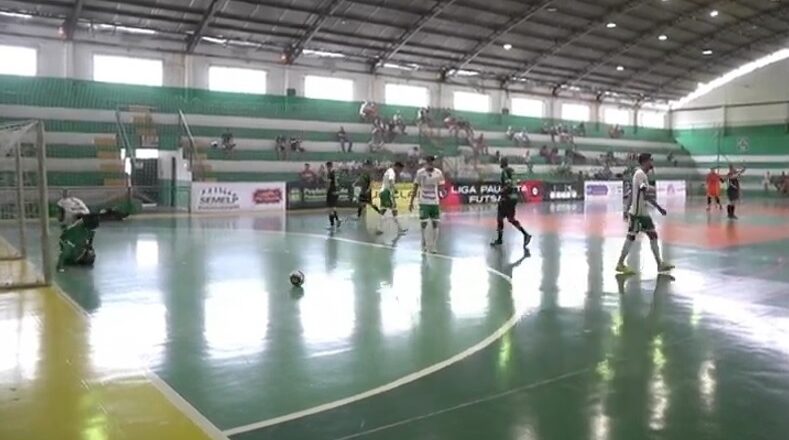 Pinda Futsal vence e garante trio da região nas quartas 1