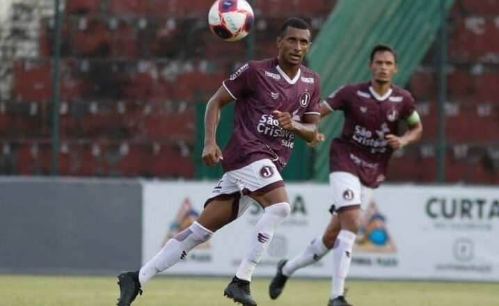 Taubaté anuncia a contratação de mais um volante 1