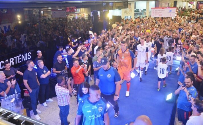 São José apresentou os uniformes da nova fornecedora 1