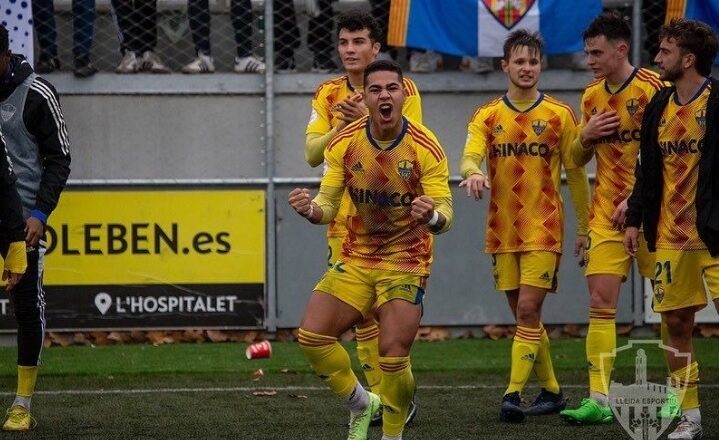 Taubaté anuncia atacante que esteve na Espanha 1