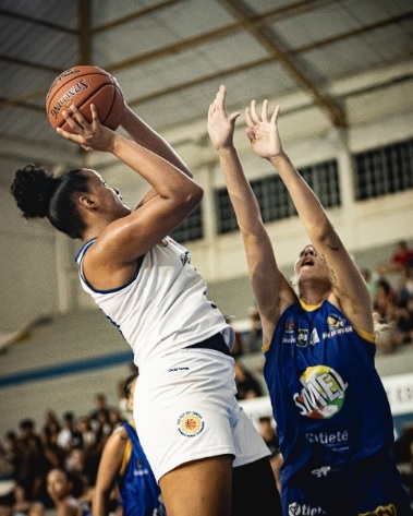 Basquete feminino joseense comemora título nacional 3