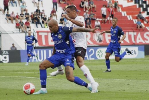 São José vence fora e termina a tarde como líder 6
