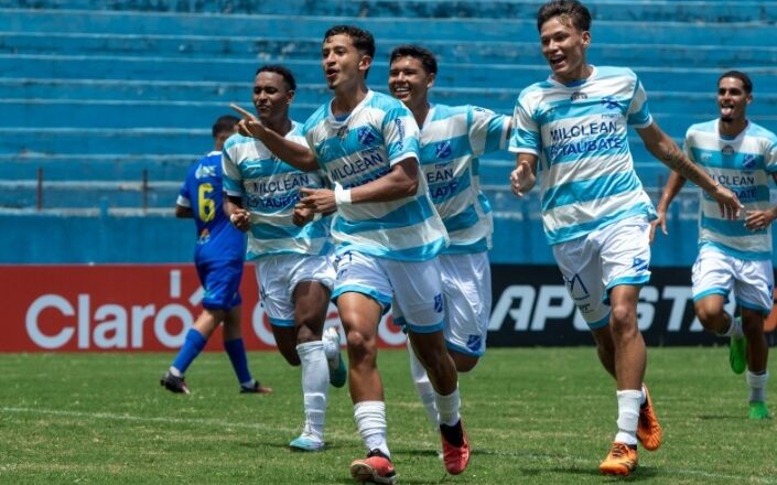 Taubaté e Atlético Guará superam pressão com vitória 1