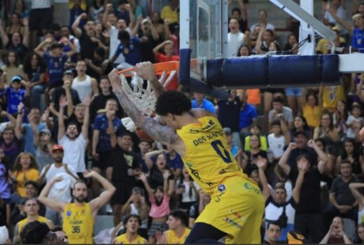 São José Basketball visita hospital antes da ida ao Rio 1