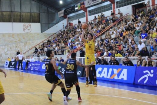 São José Basketball emplaca vitória centenária 6