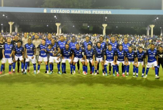 São José defende liderança contra time reanimado 10
