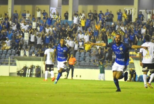 São José goleia e Taubaté perde a invencibilidade 7