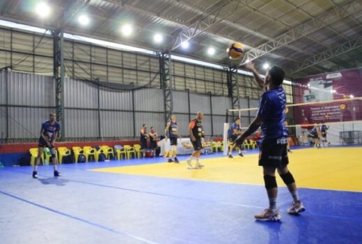 Vôlei joseense reencontra torcida antes do continental 15