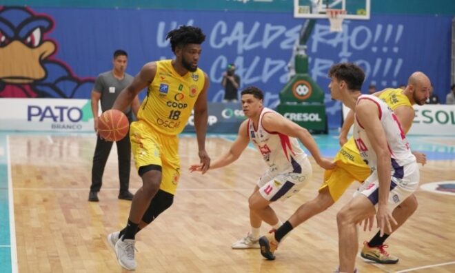 São José Basketball vence em retomada no NBB 1
