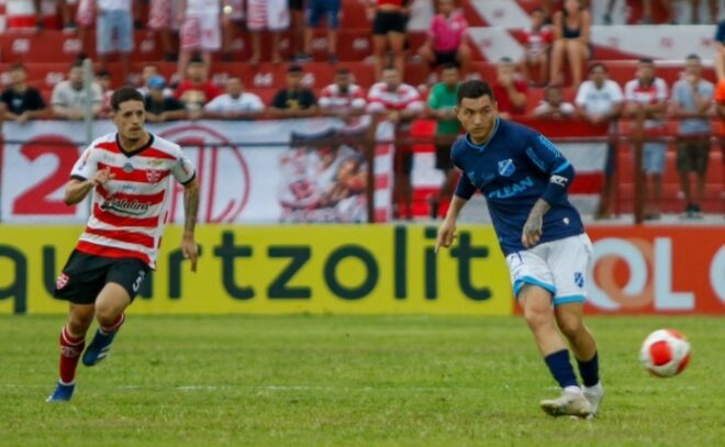 Taubaté conquista vitória expressiva e sobe à terceira 1