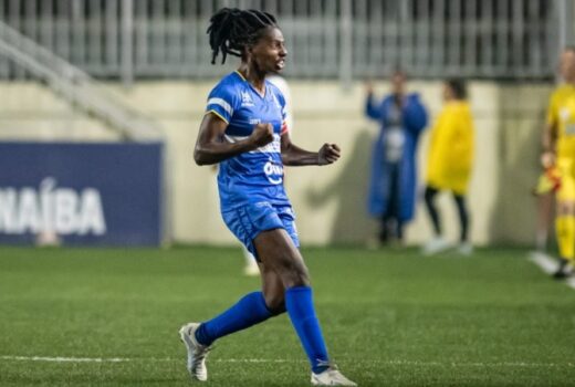 São José monta o elenco para a temporada feminina 5