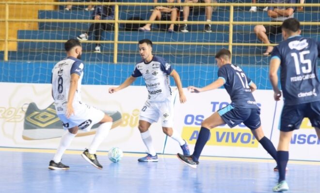 São José Futsal vira e vence na primeira em casa 1