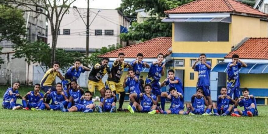 Futebol joseense de base lidera em torneio estadual 1