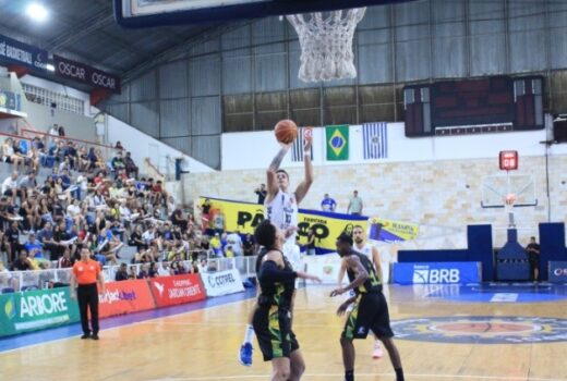 São José Basketball vence com cesta no último lance 7