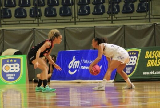 Basquete feminino perde na primeira em casa 1