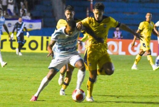 São José e Taubaté têm última semana de fase 12