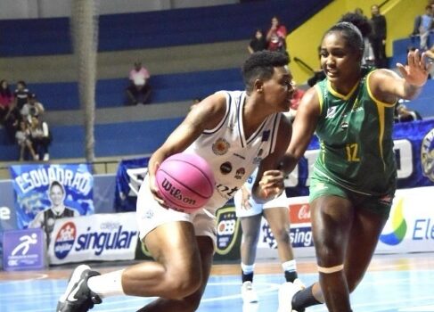 Basquete feminino joseense perde em Santo André 7