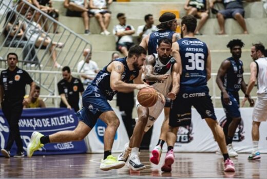 São José Basketball sofre derrota contundente 11