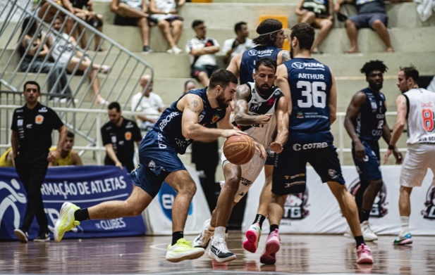 São José Basketball sofre derrota contundente 1