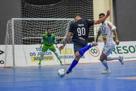 Taubaté Futsal perde na abertura de rodada da Liga 4
