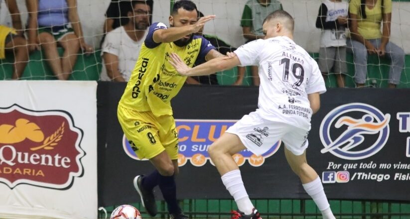 São José Futsal estreia virando o placar em Pinda 1