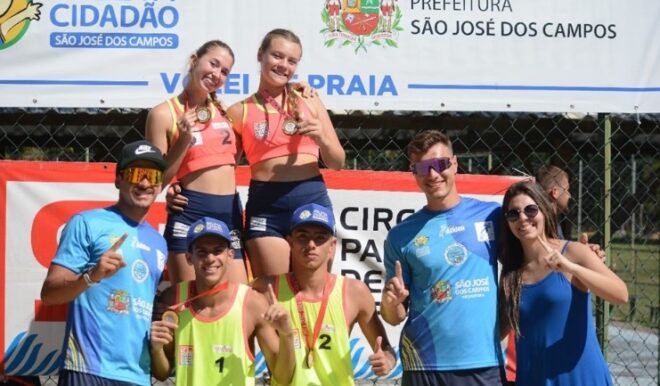 Vôlei de praia joseense começa circuito com medalhas 1