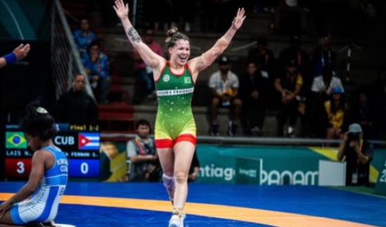 Olímpica do wrestling joseense treina na Europa 1