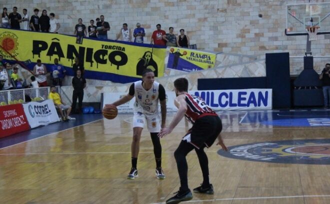 São José Basketball vence confronto direto 1