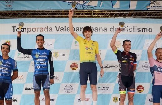 Ciclismo de Taubaté coloca dois em pódio de Ubatuba 11