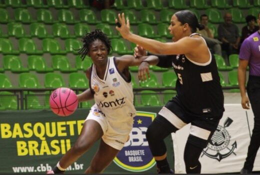 Basquete feminino joseense sofre nova derrota 11