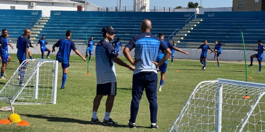 São José encara desafio que pode virar a campanha do time 1