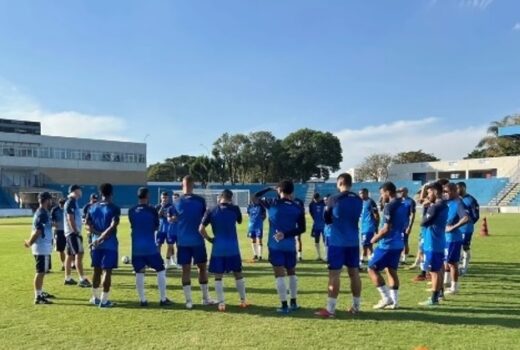 São José quer voltar a vencer na estreia de técnico 6
